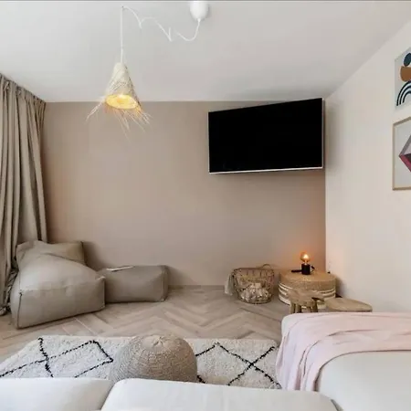 Michelle - Recent Gerenoveerd Stijlvol Ostend